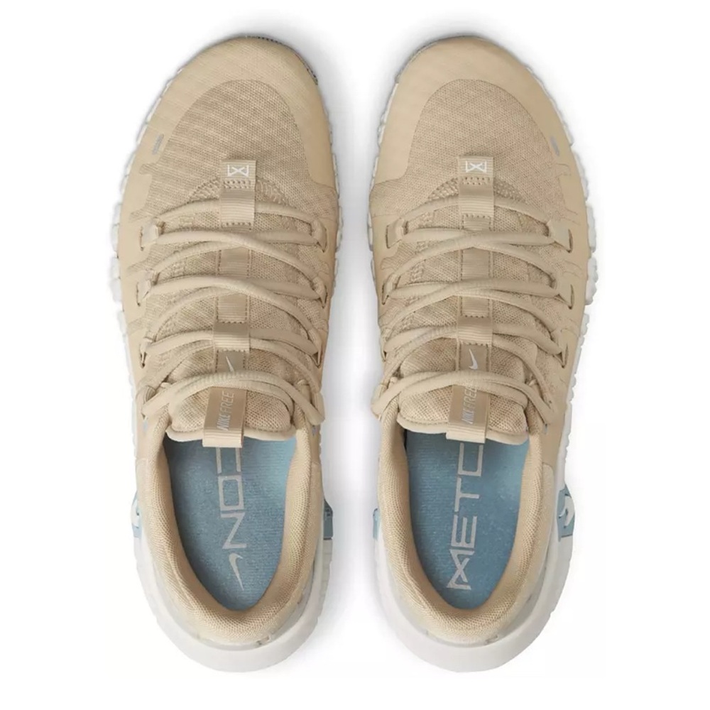 Nike Women’s Free Metcon 5 Training Shoes - Picture 2 of 3